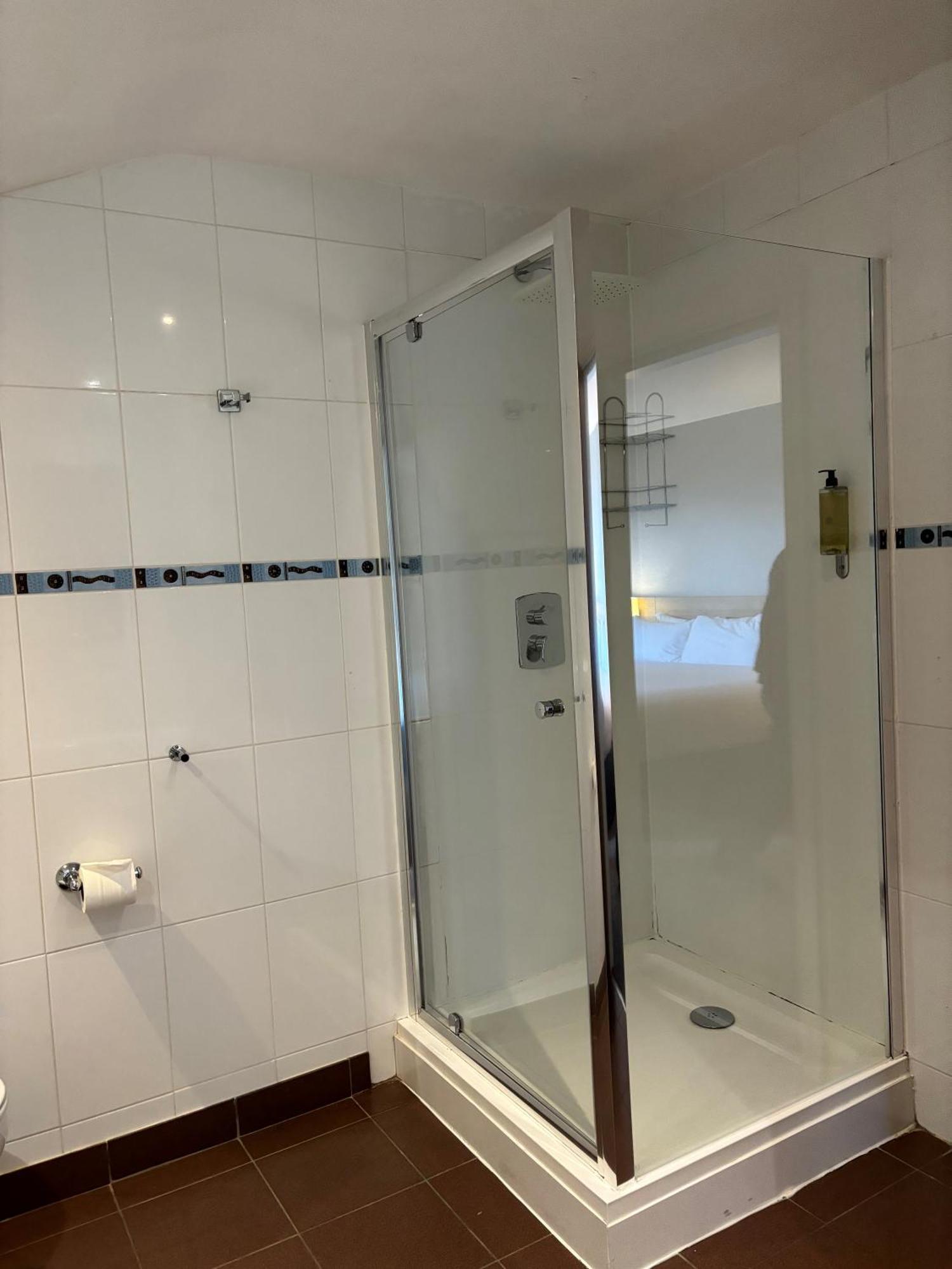 Holiday Inn Ellesmere Port/Cheshire Oaks By Ihg Экстерьер фото